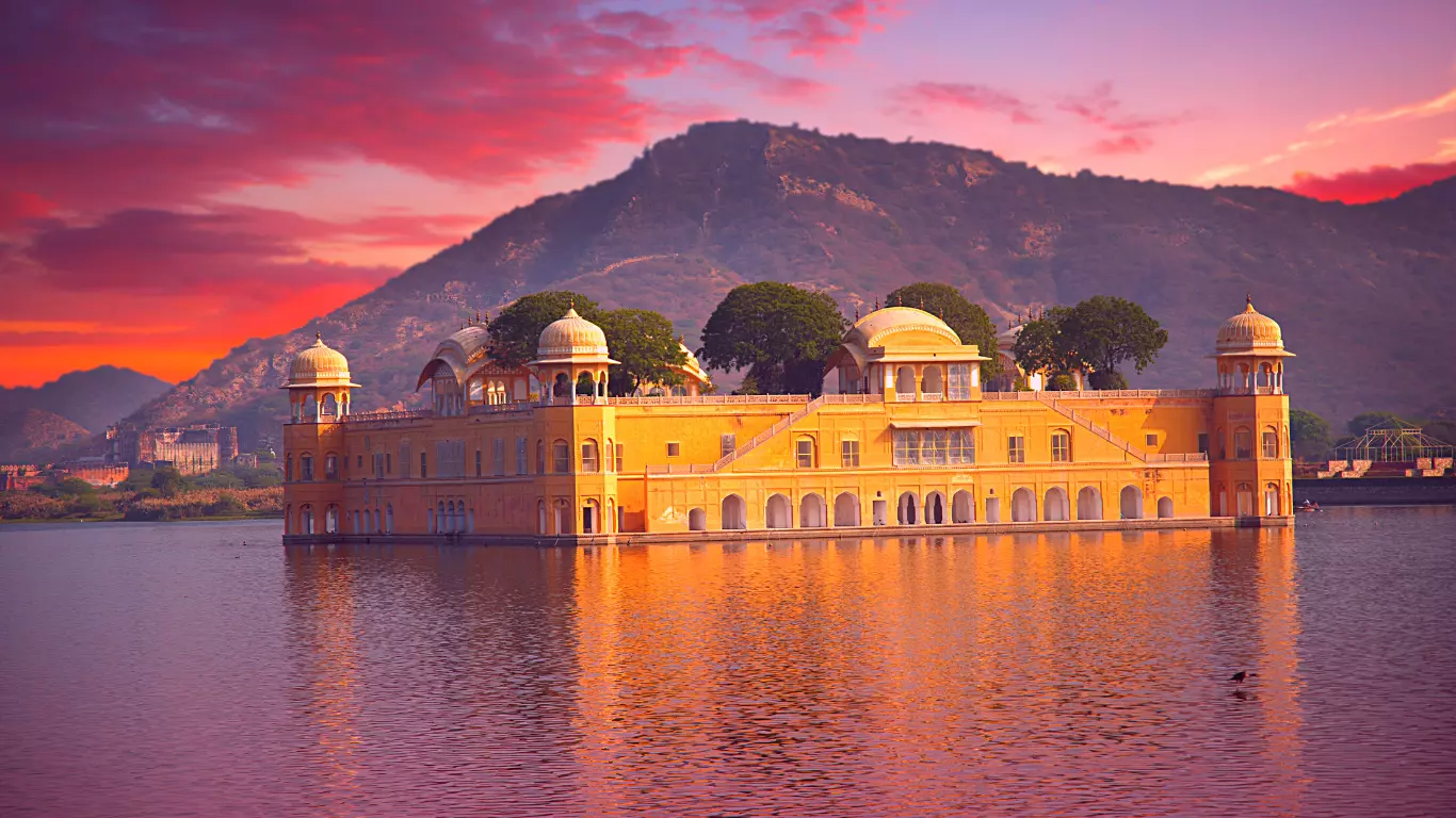 Delhi Agra Jaipur Tour 6 Days