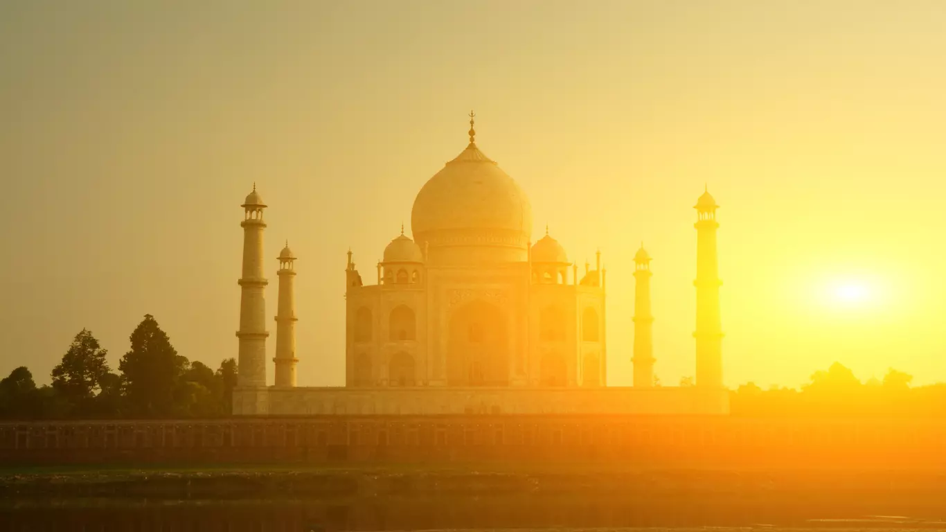 Taj Mahal Sunrise and Sunset Tour from Delhi